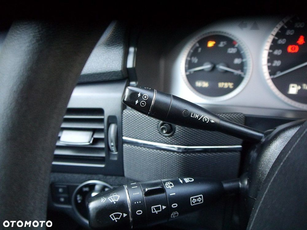 Mercedes-Benz GLK 220 CDI 4Matic (BlueEFFICIENCY) 7G-TRONIC - 31