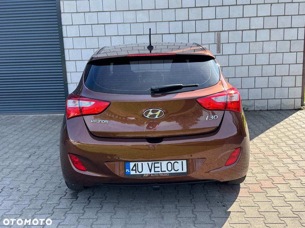 Hyundai i30 i30cw 1.4 Intro Edition - 15
