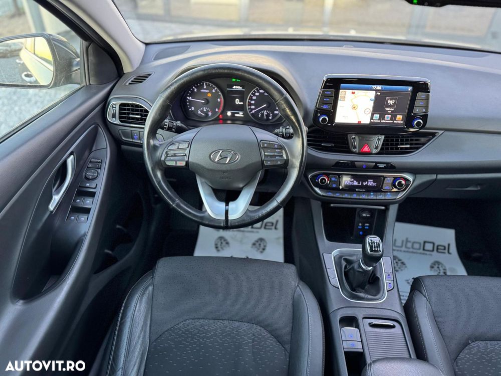 Hyundai i30 1.6 CRDI 48V-Hybrid Prime - 7