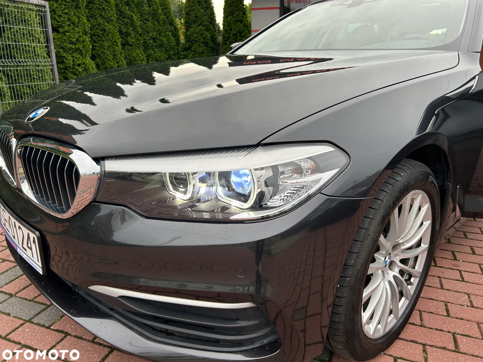 BMW Seria 5 520d - 14