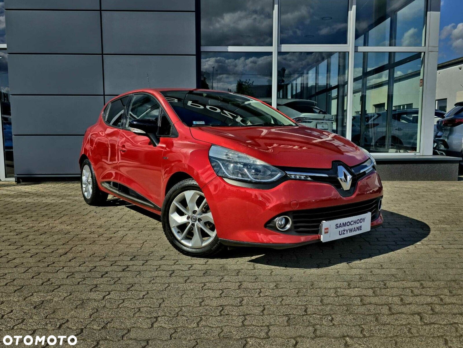 Renault Clio 1.2 16V Limited EU6 - 4