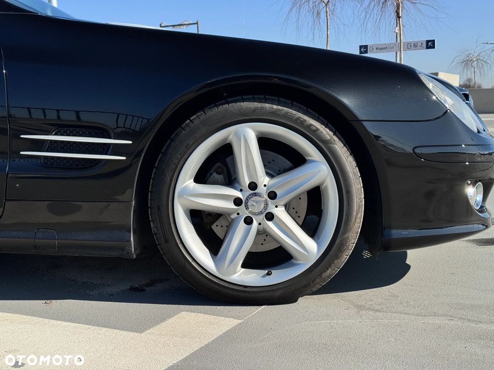 Mercedes-Benz SL - 10