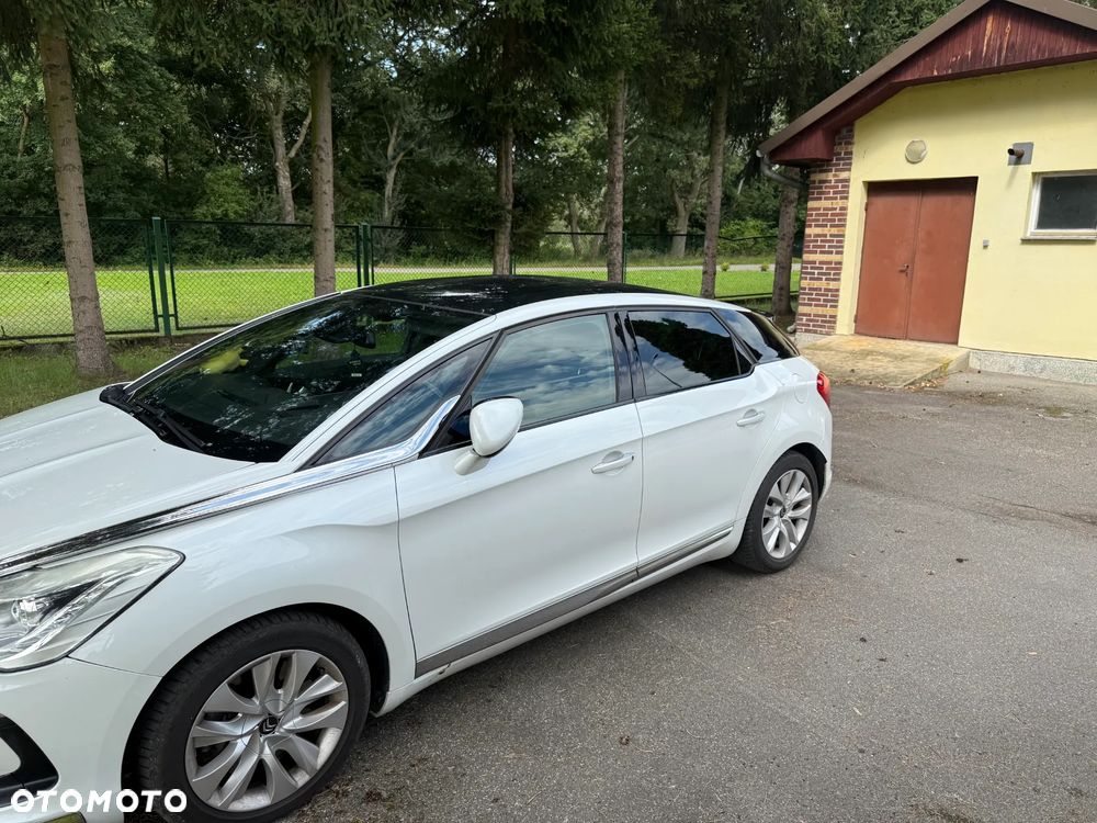 Citroën DS5 2.0 BlueHDi SportChic - 4