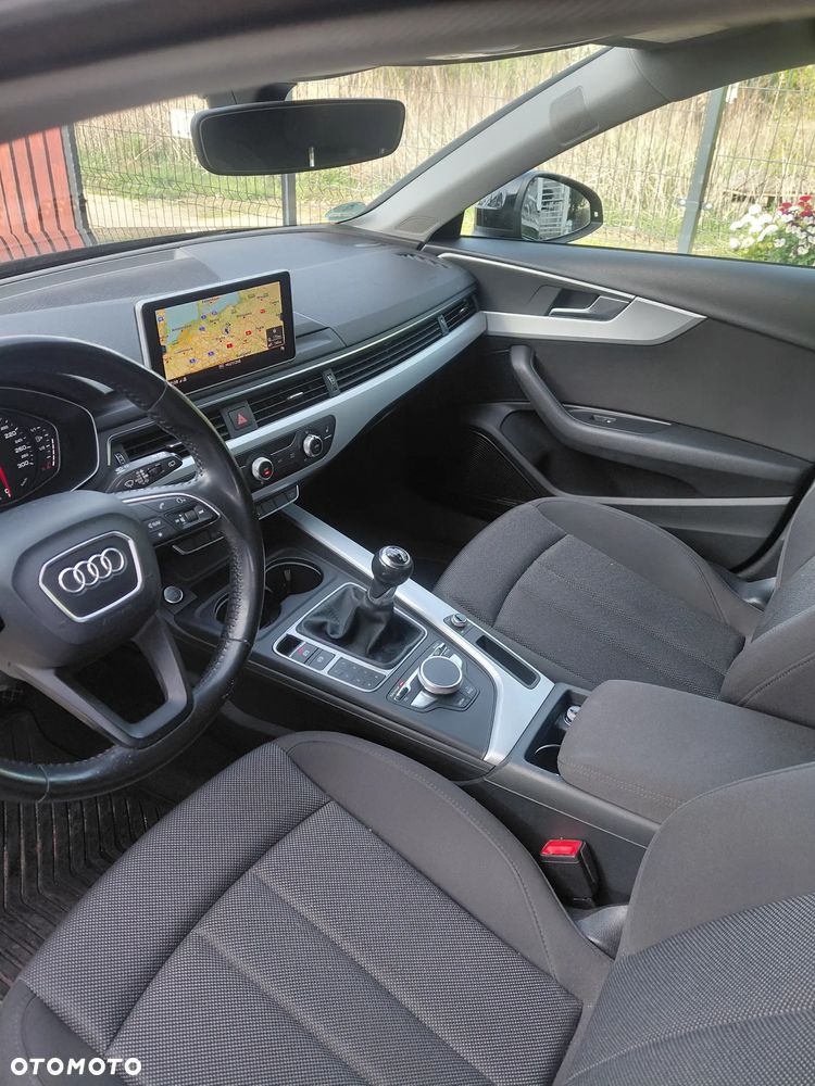 Audi A4 Avant 2.0 TDI - 13