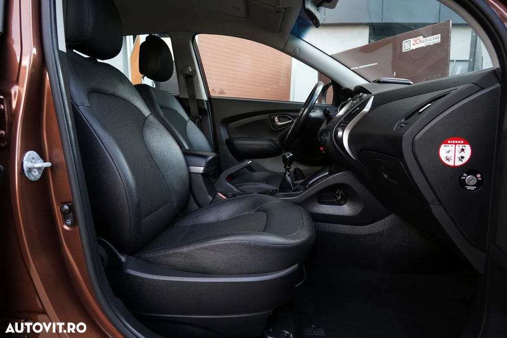 Hyundai ix35 1.6 2WD blue Comfort - 11