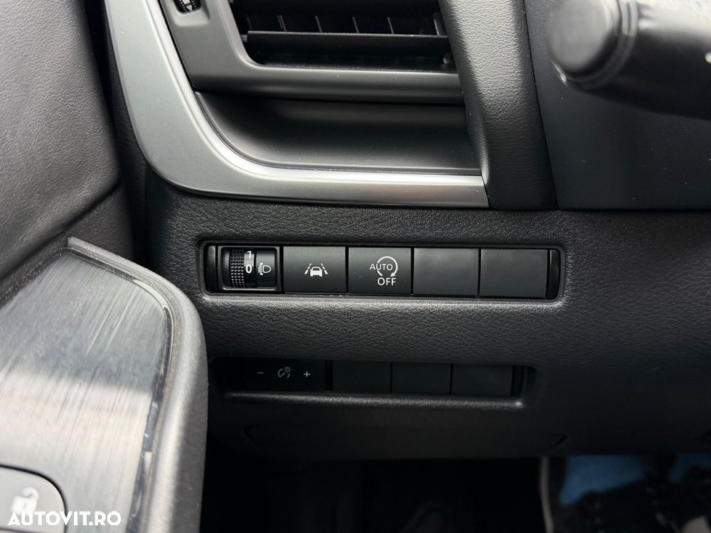 Nissan Qashqai 1.3 DIG-T MHEV N-Connecta - 24