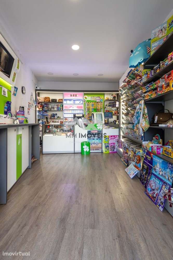 Papelaria | Tabacaria | Jogos Santa Casa | Rio Tinto - Grande imagem: 2/3