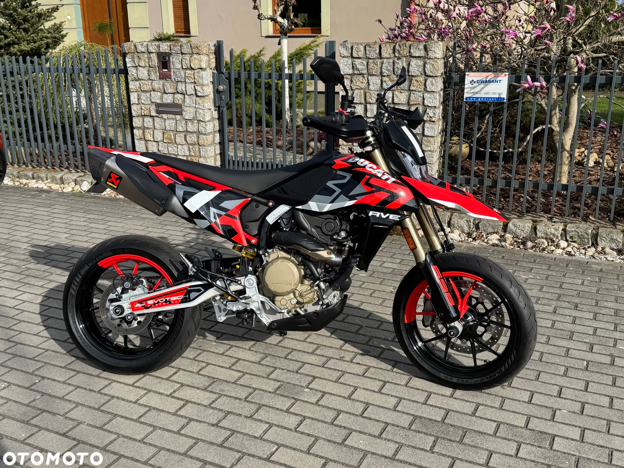 Ducati Hypermotard - 2