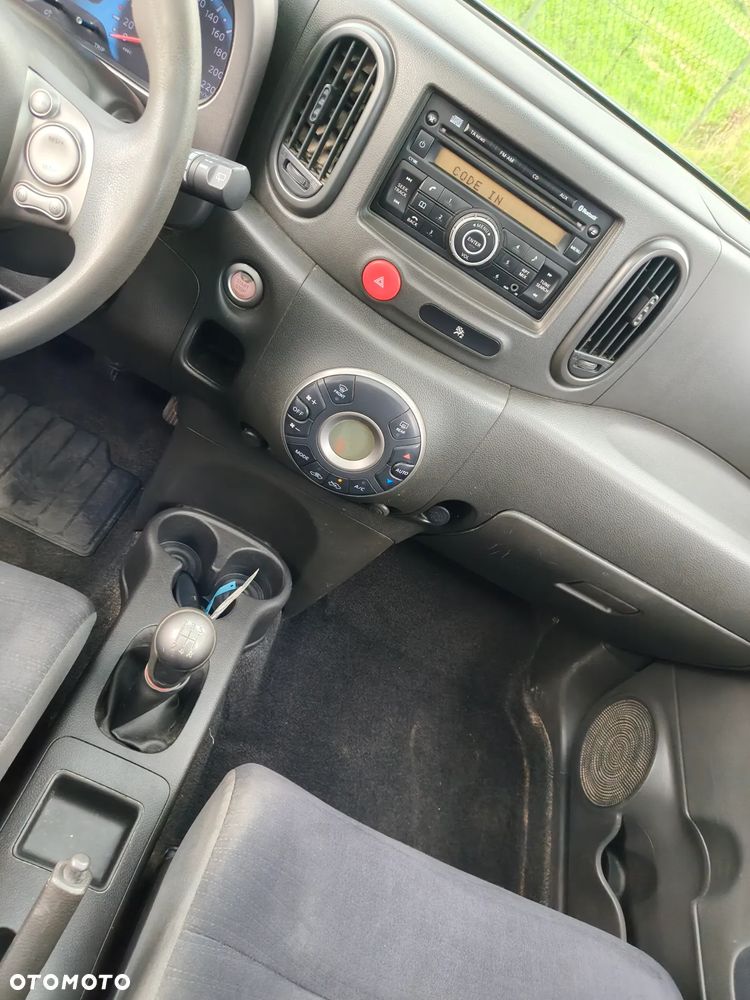Nissan Cube - 27