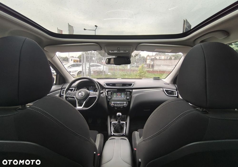 Nissan Qashqai 1.3 DIG-T N-Connecta - 18