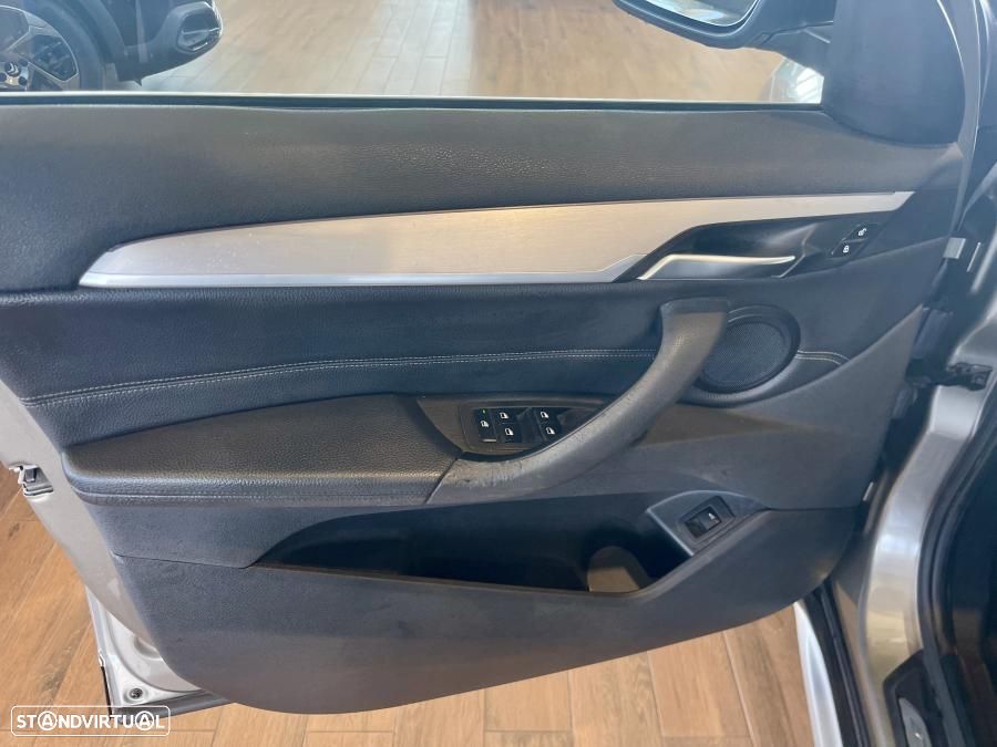BMW X1 16 d sDrive Line xLine - 25