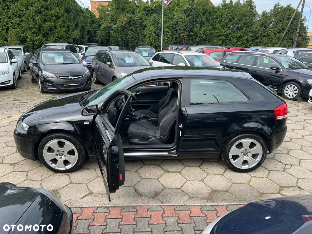 Audi A3 3-drzwiowe 1.9 TDI DPF S Line Sportpaket plus - 5