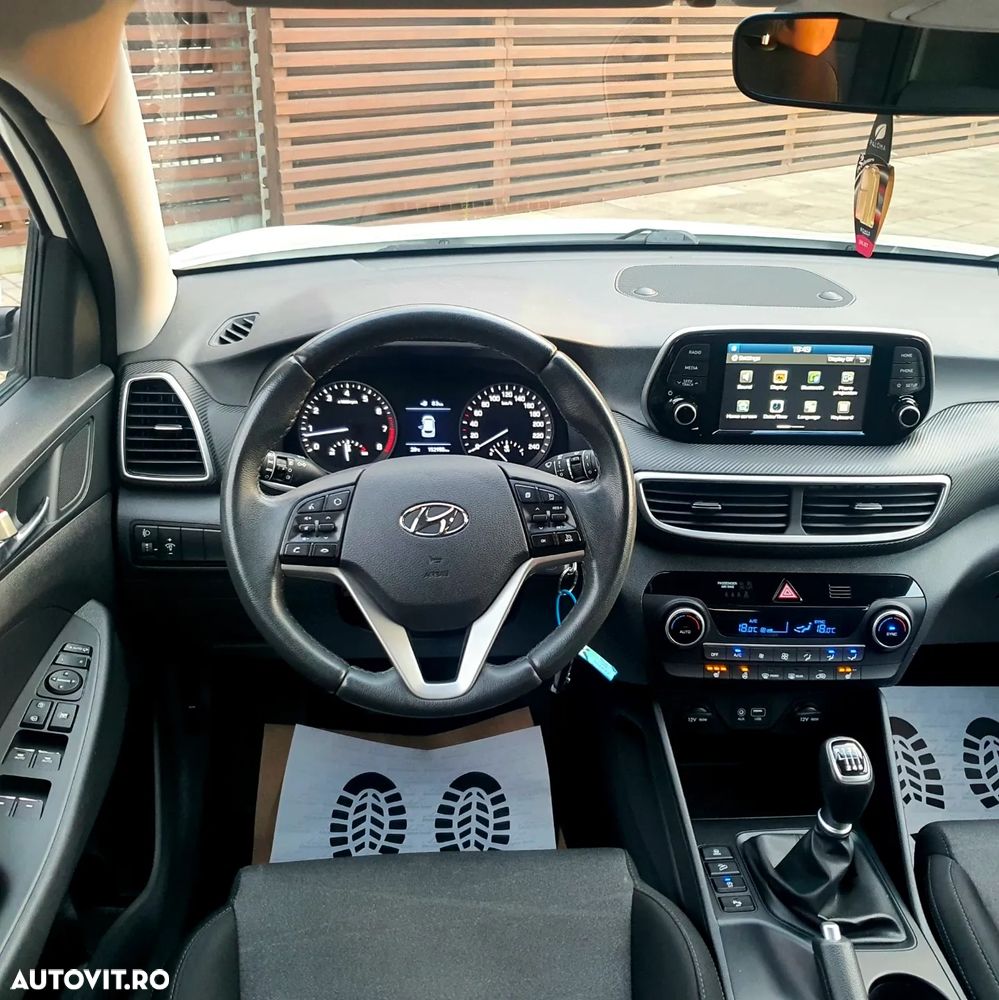 Hyundai Tucson 1.6 GDI 2WD 6MT ISG Style - 9
