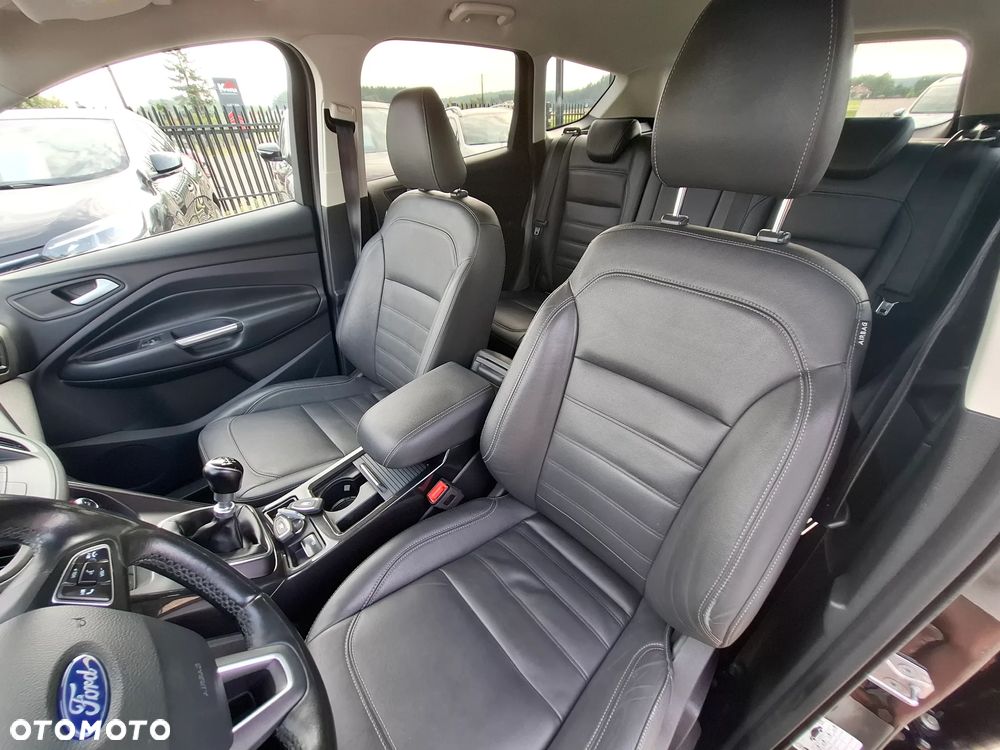 Ford Kuga 2.0 TDCi FWD Titanium - 12