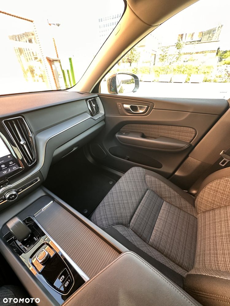Volvo XC 60 - 33