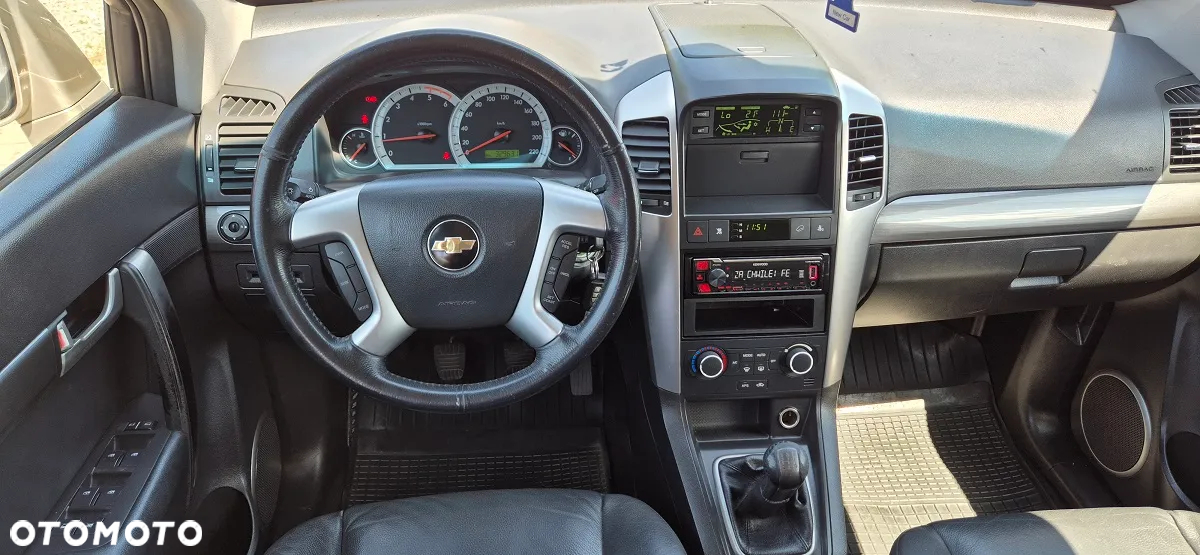 Chevrolet Captiva - 13