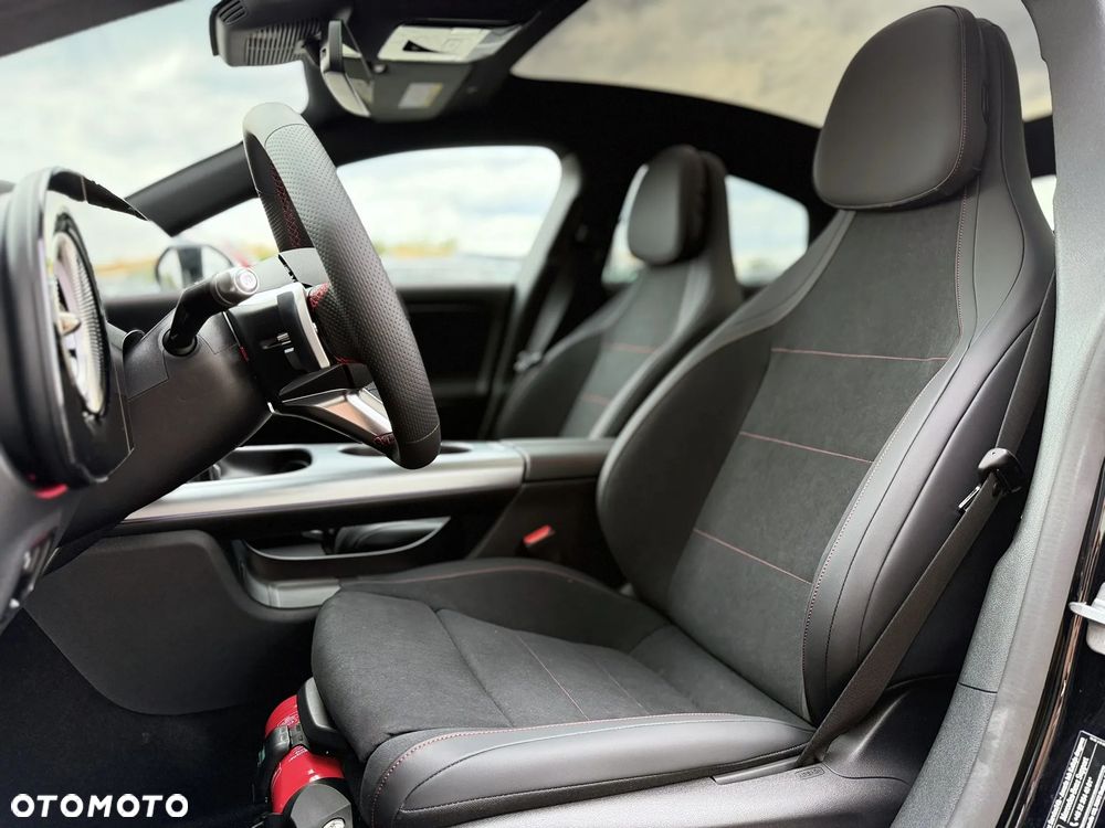Mercedes-Benz CLA - 20