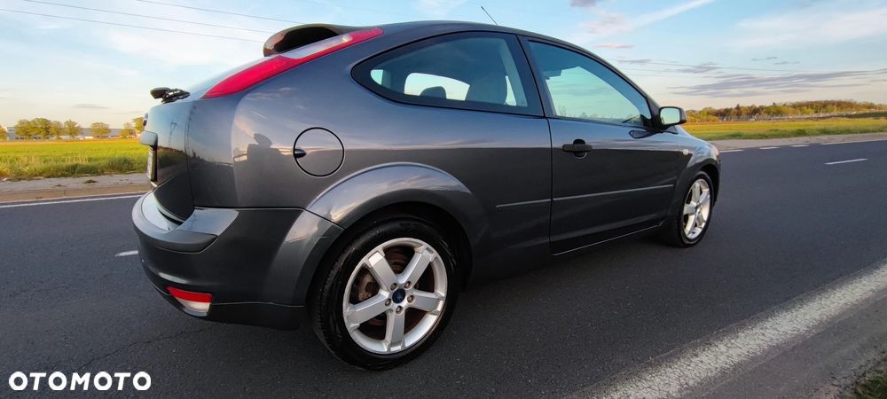 Ford Focus 1.6 TDCi Sport - 6