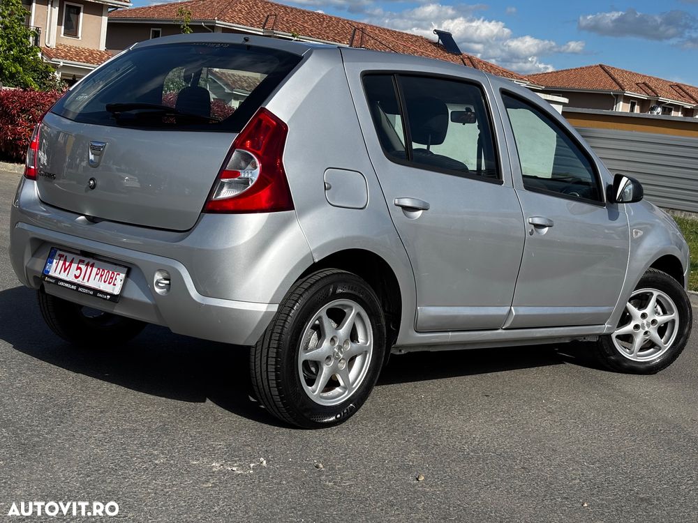 Dacia Sandero 1.2 16V 75 Laureate - 4