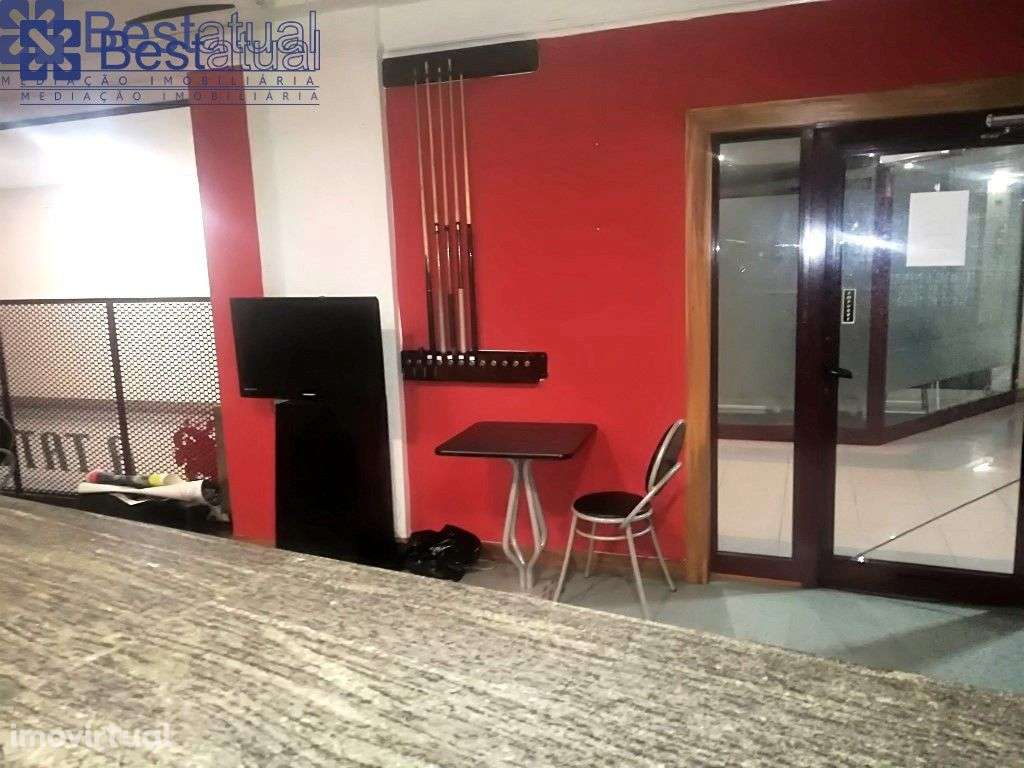 Café-Snack-Bar-300 m2-C/Possib. de Permuta-Marquês Sá da Bandeira - Grande imagem: 3/15
