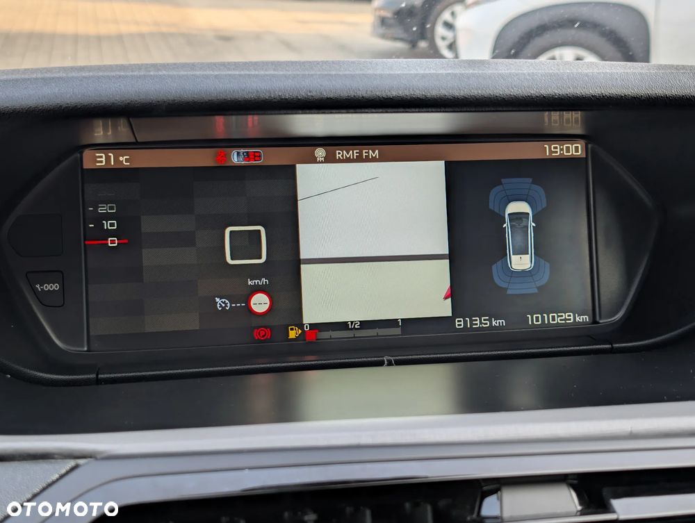 Citroën C4 Grand Picasso 1.6 BlueHDi MoreLife - 28