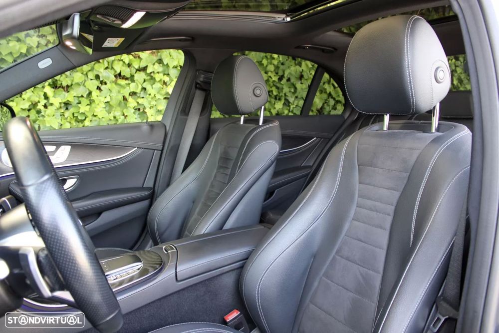 Mercedes-Benz E 300 de AMG Line - 14