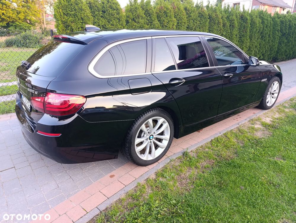 BMW Seria 5 520d M Sport Edition - 12