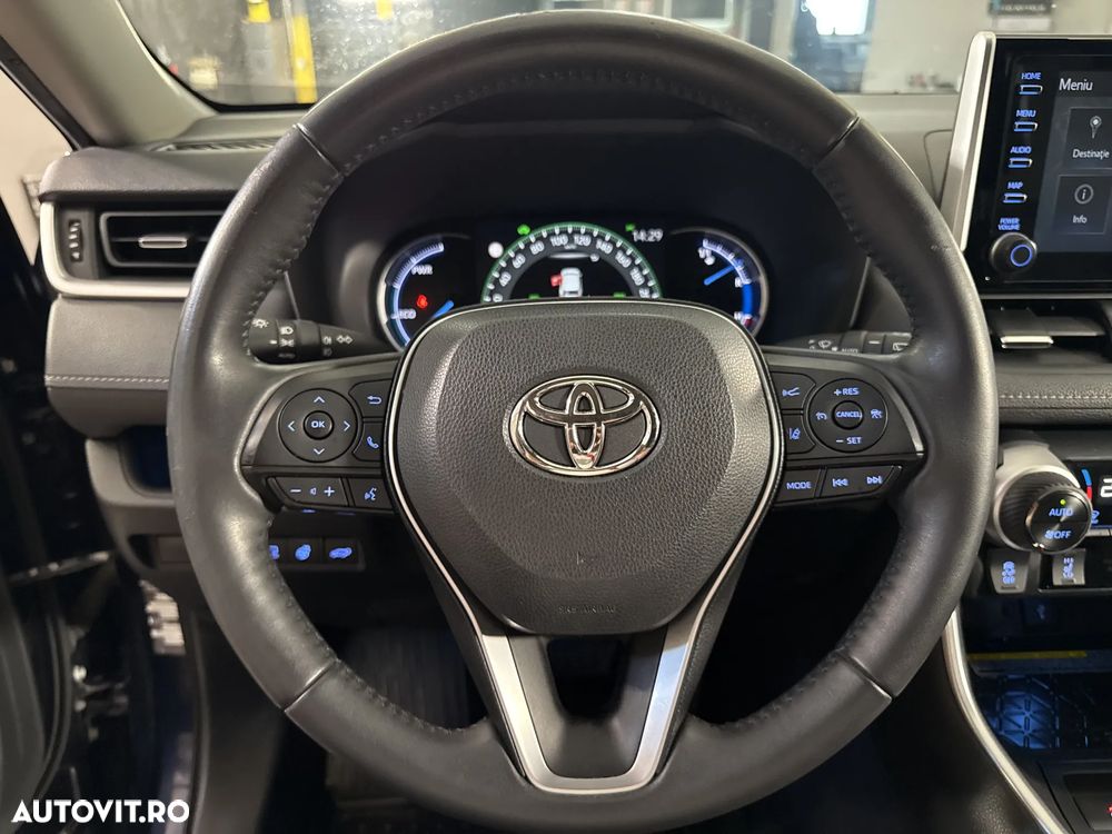 Toyota RAV4 - 17