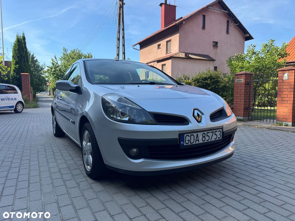 Renault Clio 1.6 16V Extreme - 36