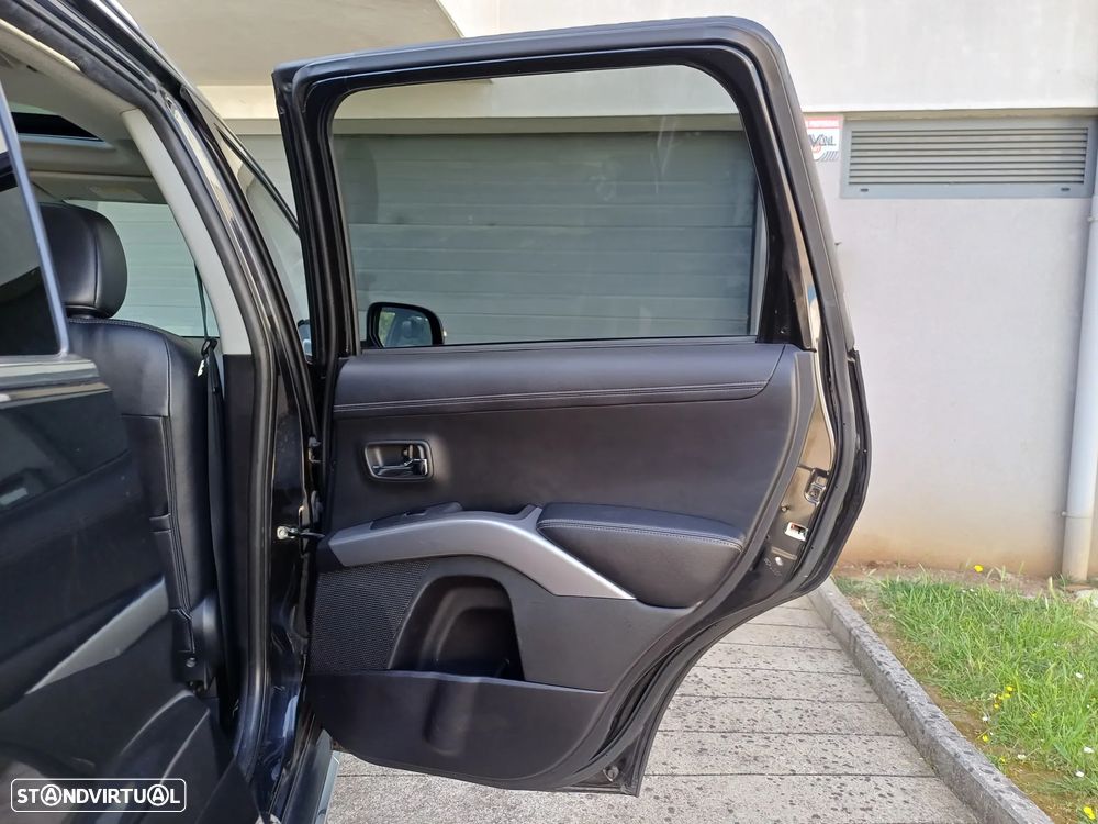 Mitsubishi Outlander 2.2 DI-D Instyle 2 Aut. 4WD - 48