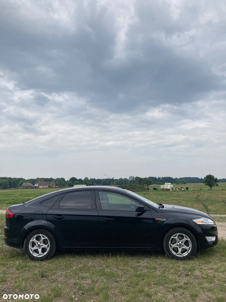 Ford Mondeo 1.8 TDCi Titanium - 3
