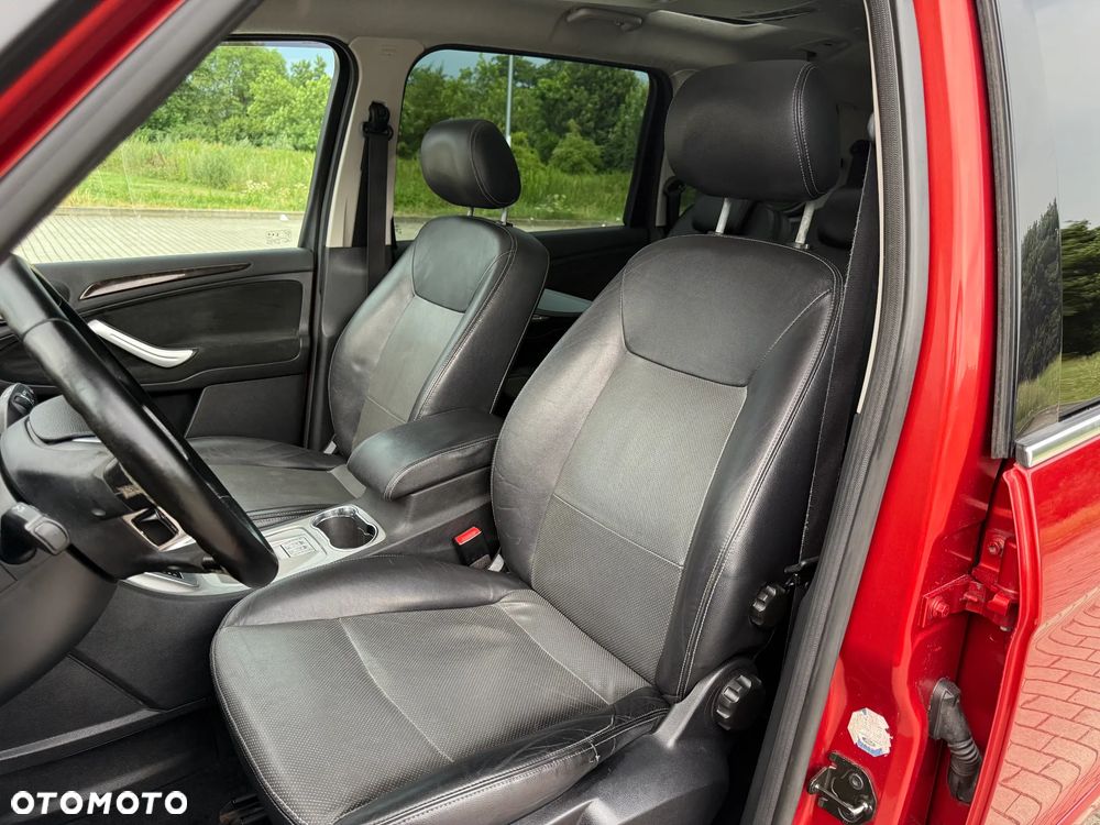 Ford Galaxy 2.0 TDCi Ghia - 10