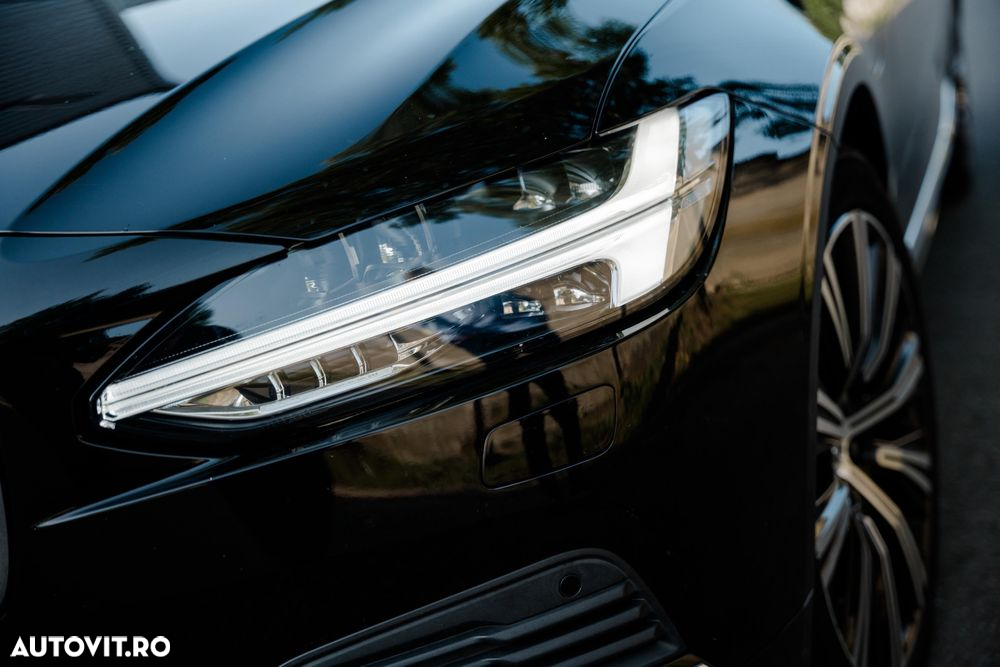 Volvo S90 T8 Recharge AWD Geartronic Inscription - 4