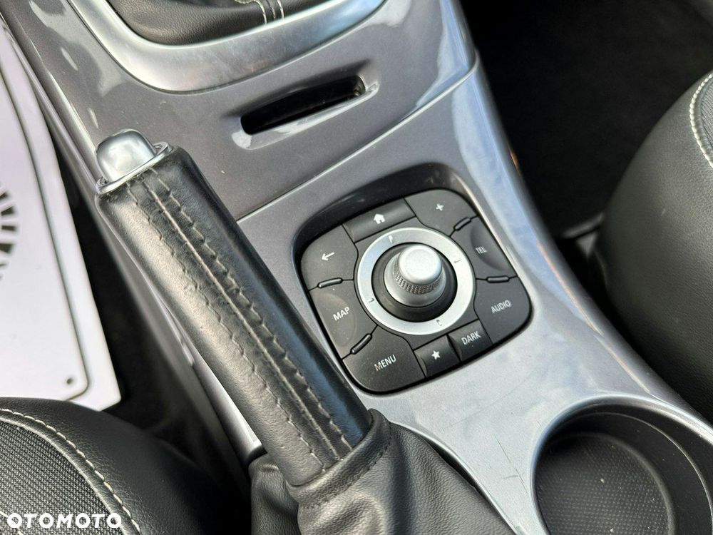 Renault Scenic ENERGY TCe 130 S&S Xmod Bose Edition - 32