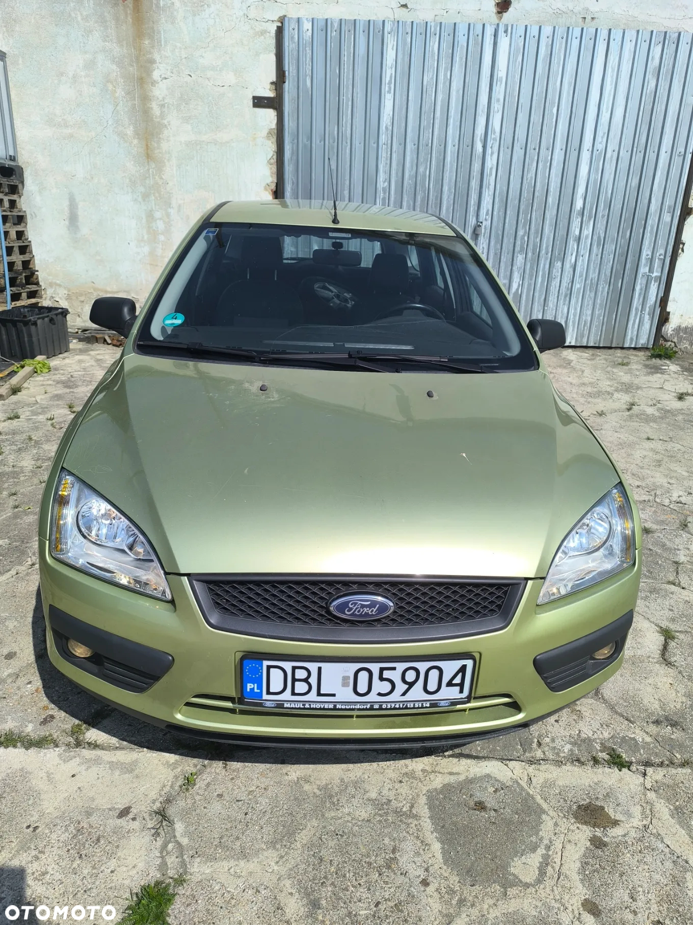 Ford Focus 1.6 16V Ambiente - 2