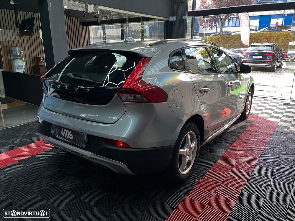 Volvo V40 Cross Country 1.6 D2 Momentum - 7