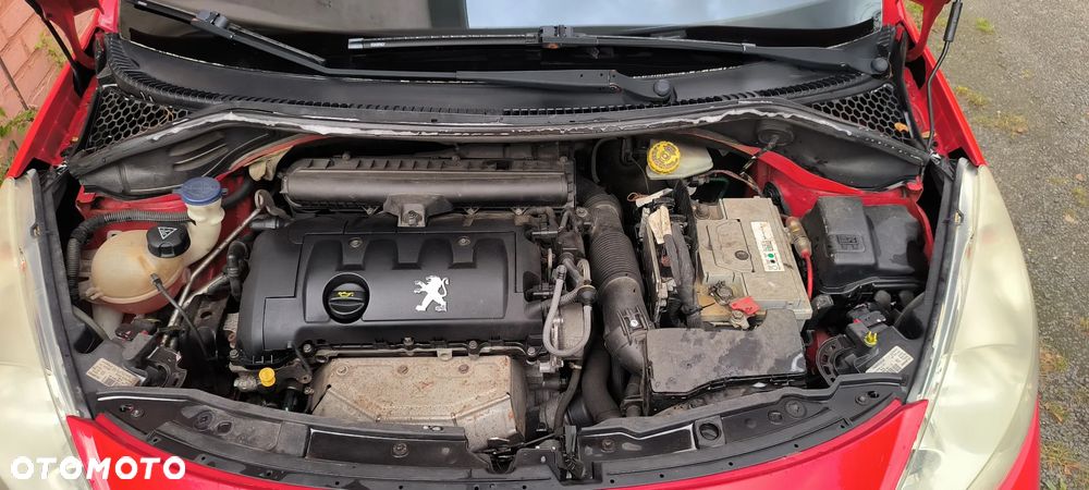 Peugeot 207 120 Automatik Sport - 15