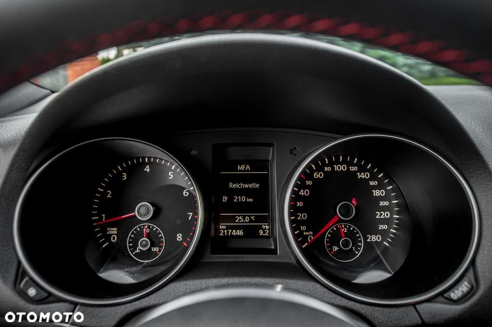 Volkswagen Golf 2.0 GTI - 26