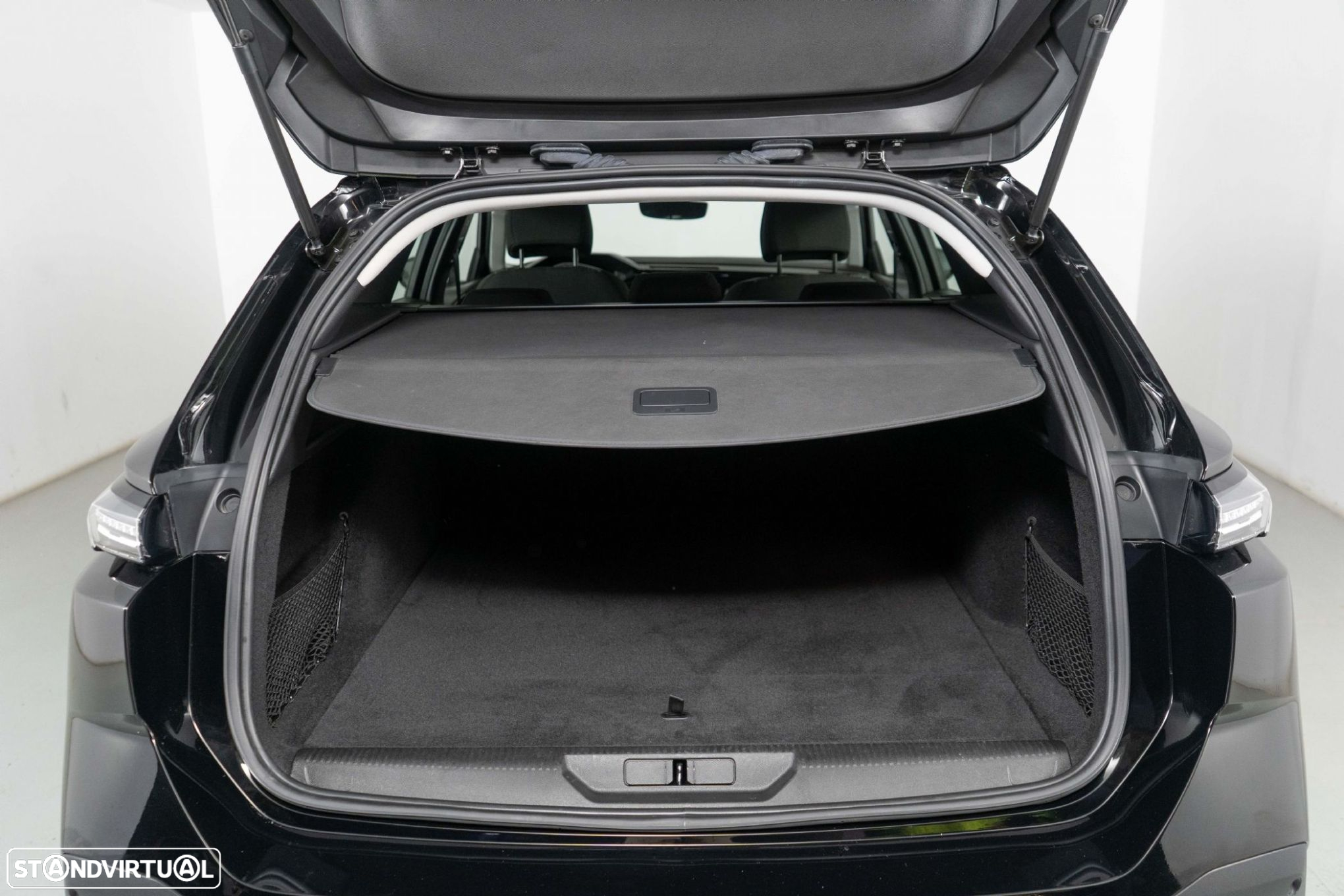 Peugeot 308 SW 1.6 Hybrid Active Pack e-EAT8 - 11