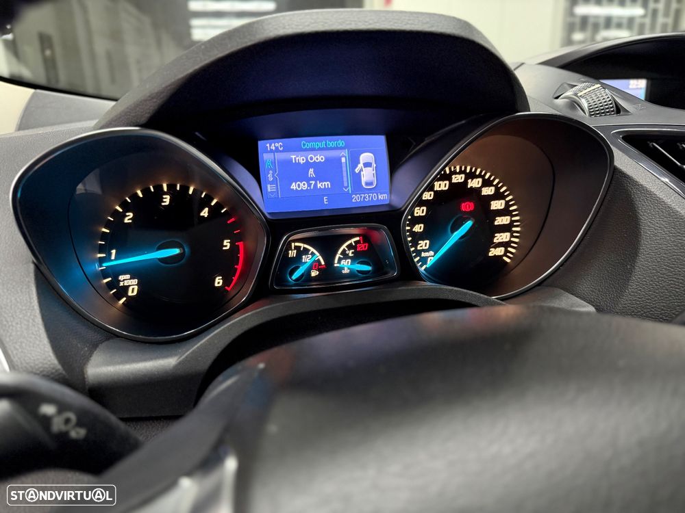 Ford Kuga 2.0 TDCi Titanium - 17