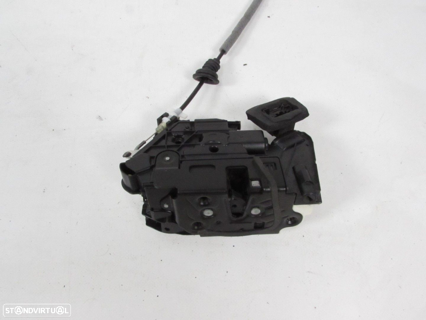 Fecho da porta Direito/Frente Seminovo/ Original VW POLO (6R1, 6C1) 5K1837016E - 2