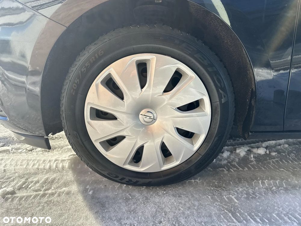 Opel Astra 1.6 CDTI Enjoy - 18