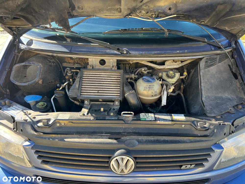 Volkswagen Transporter - 11
