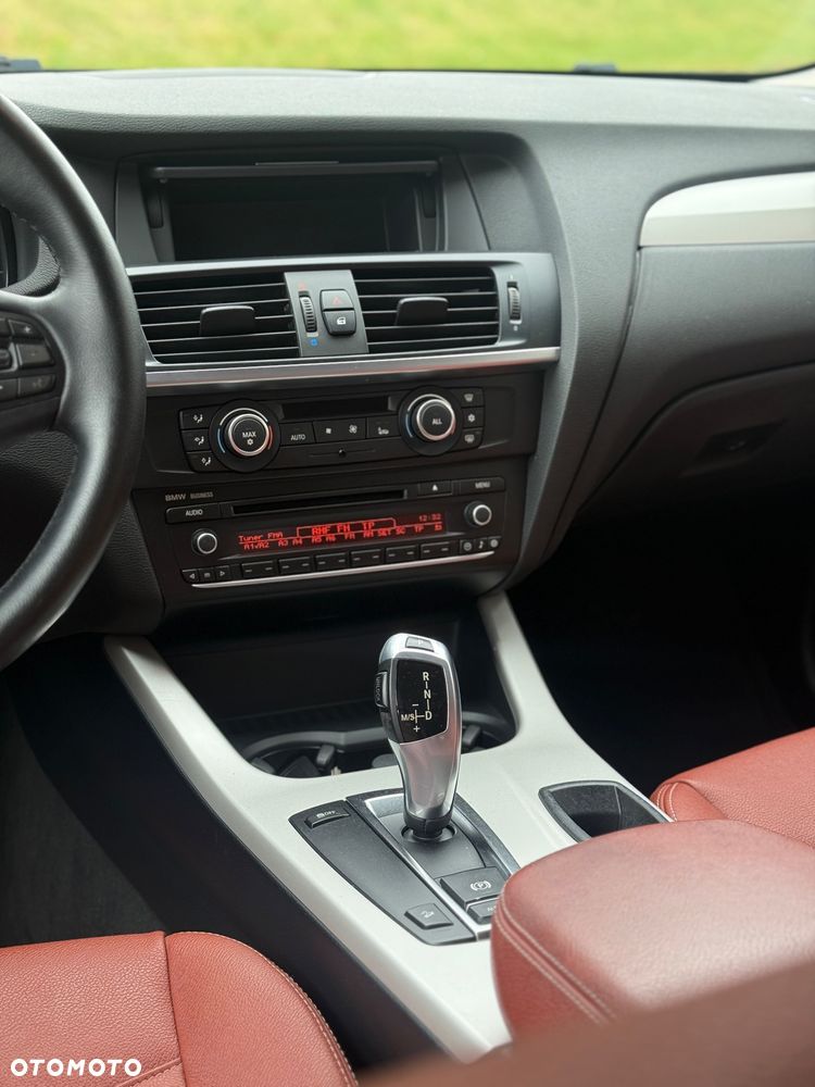 BMW X3 xDrive20d - 14