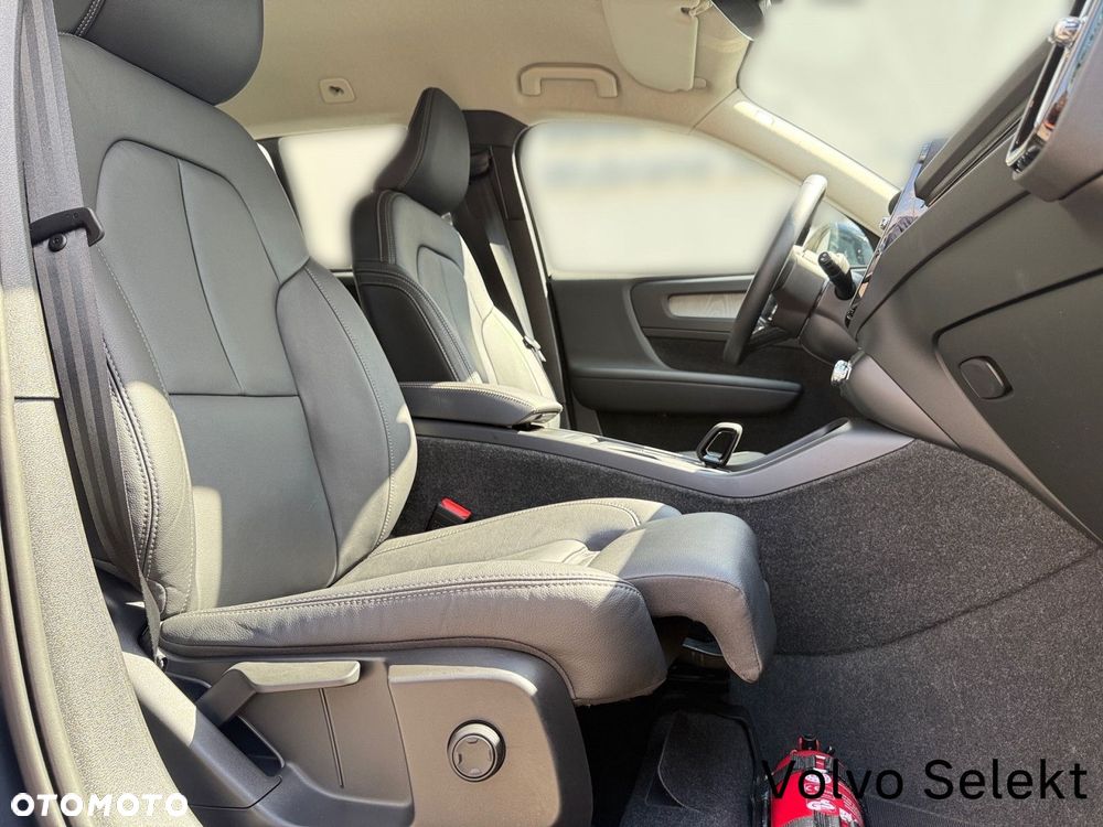 Volvo XC 40 - 26