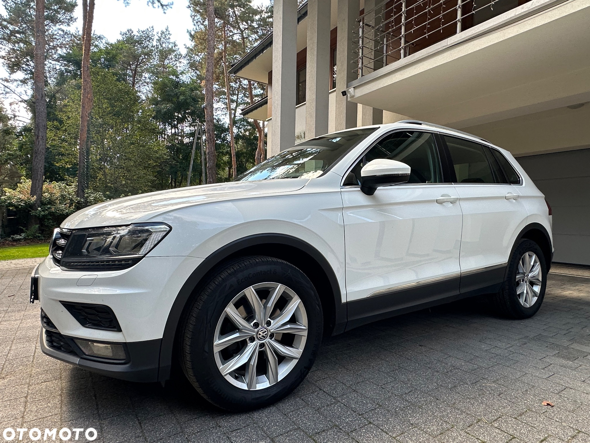 Volkswagen Tiguan 2.0 TDI BMT SCR 4Mot Comfortline DSG - 11