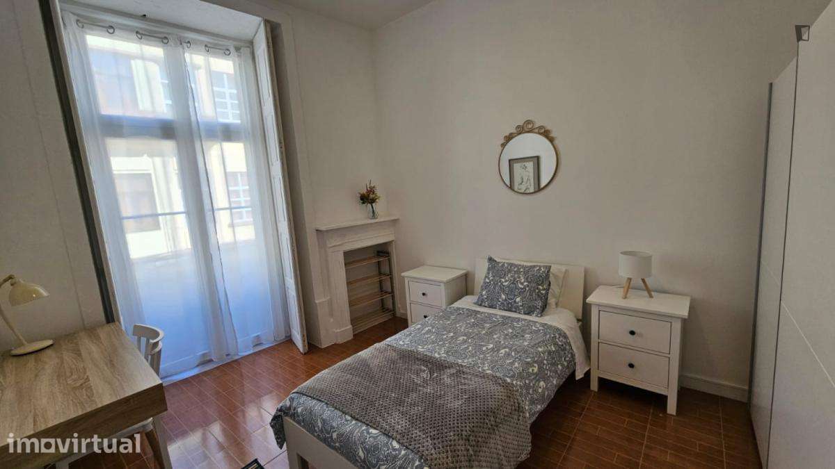 Quarto - localizado em Cedofeita Porto - Grande imagem: 2/13