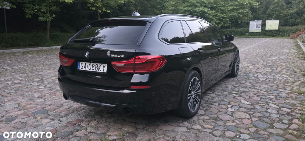 BMW Seria 5 520d MHEV Sport Line sport - 6