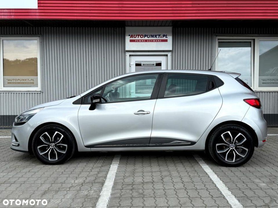 Renault Clio - 2