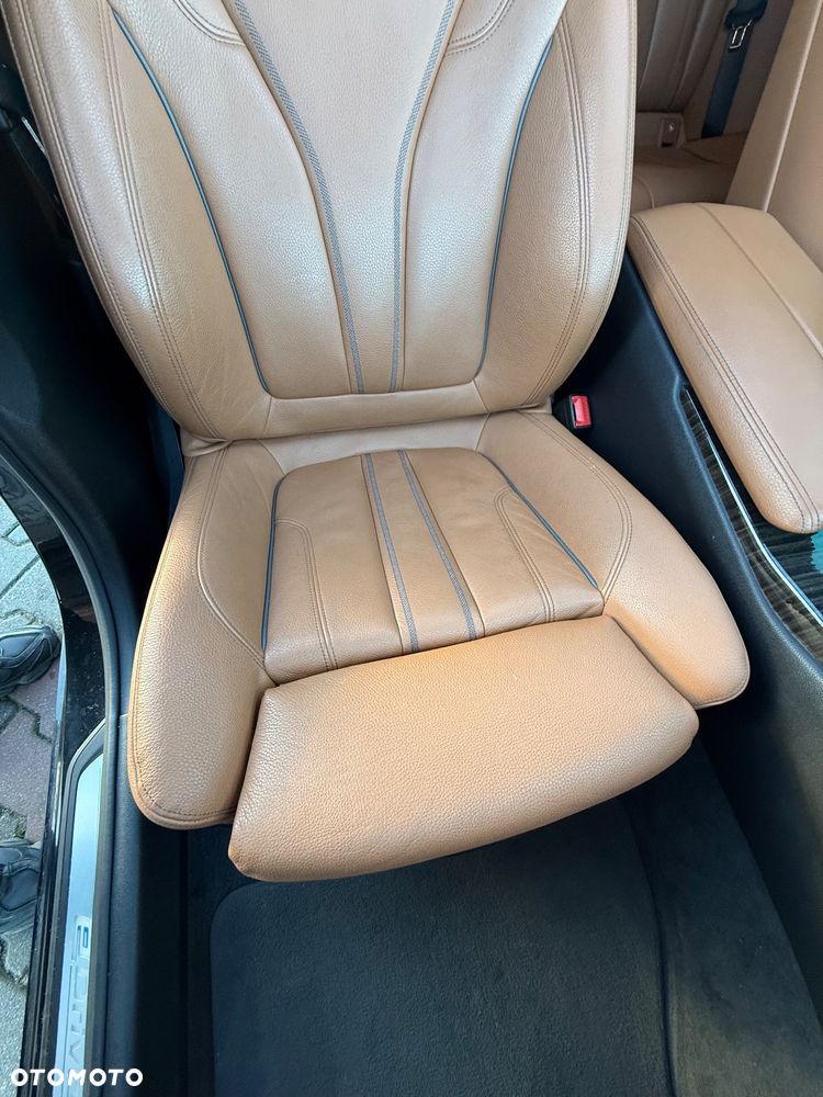 BMW Seria 5 530i mHEV sport - 18